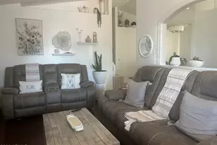 8926 W Vale Dr, Phoenix, AZ 85037 - Photo 2