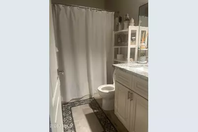 8926 W Vale Drive, Phoenix, AZ 85037 - Photo 12
