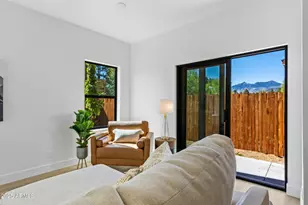 302 W Oak Ave, Flagstaff, AZ 86001 - Photo 4