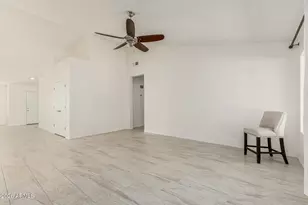 14424 N 92nd Ave, Peoria, AZ 85381 - Photo 12