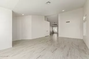 14424 N 92nd Ave, Peoria, AZ 85381 - Photo 10