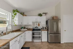 11353 W Loma Blanca Dr, Surprise, AZ 85378 - Photo 8