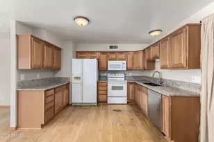 2702 E Grovers Ave, Phoenix, AZ 85032 - Photo 20