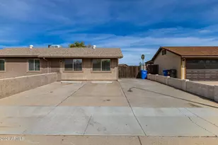 2702 E Grovers Ave, Phoenix, AZ 85032 - Photo 4