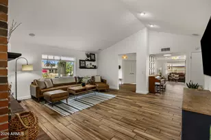 525 W Willow Ave, Phoenix, AZ 85029 - Photo 8