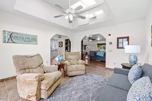 10442 W Prairie Hills Cir, Sun City, AZ 85351 - Photo 8