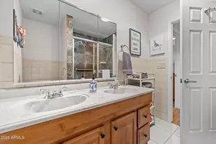 10442 W Prairie Hills Cir, Sun City, AZ 85351 - Photo 24