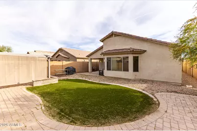 45540 W Windmill Drive, Maricopa, AZ 85139 - Photo 16
