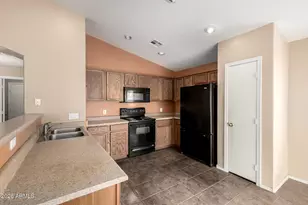 45540 W Windmill Dr, Maricopa, AZ 85139 - Photo 6