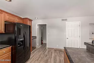 307 W Santa Cruz Dr, Tempe, AZ 85282 - Photo 6