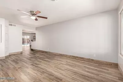 307 W Santa Cruz Drive, Tempe, AZ 85282 - Photo 2