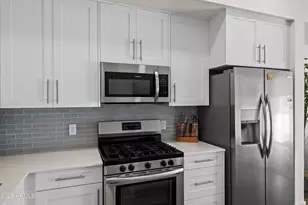 7300 E Earll Dr, Scottsdale, AZ 85251 - Photo 6