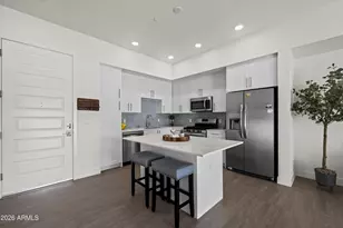 7300 E Earll Dr, Scottsdale, AZ 85251 - Photo 4