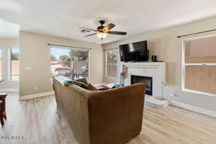 4820 W Shannon Ct, Chandler, AZ 85226 - Photo 8