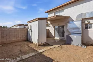 4622 N 71st Ln, Phoenix, AZ 85033 - Photo 22