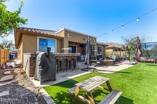 590 E Raven Ct, Gilbert, AZ 85297 - Photo 40