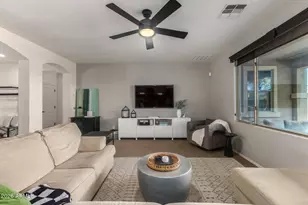 590 E Raven Ct, Gilbert, AZ 85297 - Photo 12