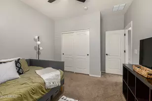 590 E Raven Ct, Gilbert, AZ 85297 - Photo 32