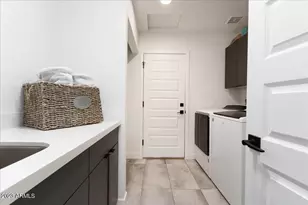 11601 N 50th Pl, Scottsdale, AZ 85254 - Photo 14