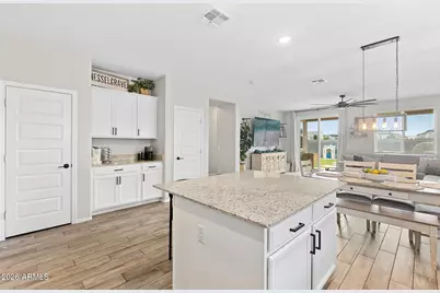 25168 N 135th Avenue, Peoria, AZ 85383 - Photo 4