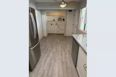 10253 N 108th Avenue, Sun City, AZ 85351 - Photo 10