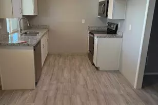 10253 N 108th Ave, Sun City, AZ 85351 - Photo 6