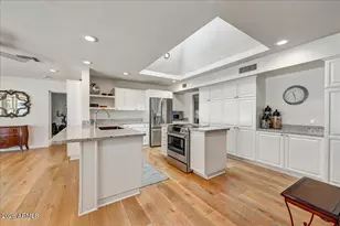 3630 N 54th Ct, Phoenix, AZ 85018 - Photo 8