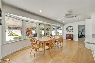 3630 N 54th Court, Phoenix, AZ 85018 - Photo 10