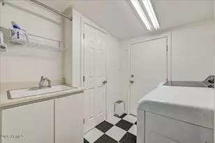 3630 N 54th Ct, Phoenix, AZ 85018 - Photo 16