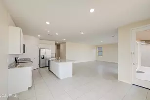 4617 S 108th Ave, Tolleson, AZ 85353 - Photo 12