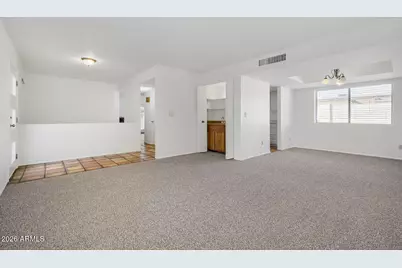 2044 S Don Carlos -- #7, Mesa, AZ 85202 - Photo 4