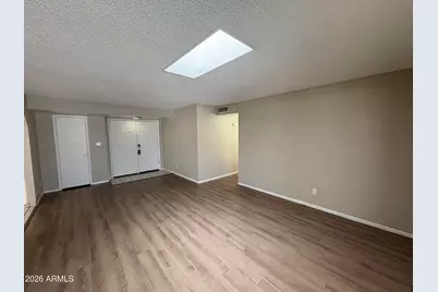 5256 W Cholla Street, Glendale, AZ 85304 - Photo 2