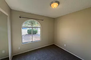 5256 W Cholla St, Glendale, AZ 85304 - Photo 10