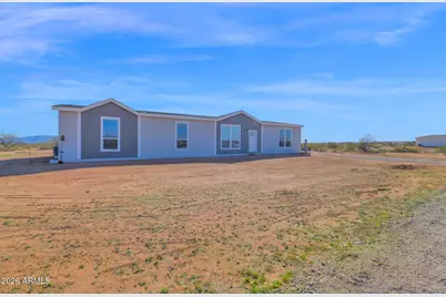 30211 N 231st Avenue #1, Wittmann, AZ 85361 - Photo 2