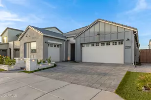 1326 E Narrowleaf Dr, Gilbert, AZ 85298 - Photo 2