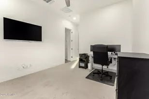 1326 E Narrowleaf Dr, Gilbert, AZ 85298 - Photo 20