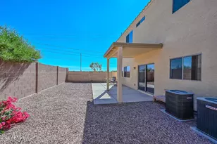 12022 W Leather Ln, Peoria, AZ 85383 - Photo 42