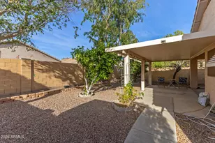 10390 W Yukon Dr, Peoria, AZ 85382 - Photo 32