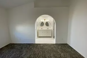 1055 N Recker Rd, Mesa, AZ 85205 - Photo 22