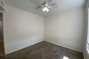 1055 N Recker Rd, Mesa, AZ 85205 - Photo 32