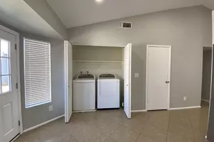 1055 N Recker Rd, Mesa, AZ 85205 - Photo 14