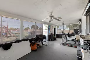 2208 E Contessa Cir, Mesa, AZ 85213 - Photo 18