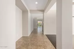 41105 N Prestancia Dr, Phoenix, AZ 85086 - Photo 6