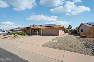 10507 W Kingswood Cir, Sun City, AZ 85351 - Photo 4