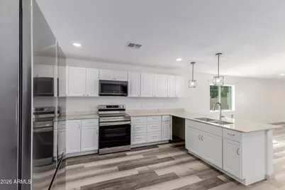 31843 N Poplar Street, Wittmann, AZ 85361 - Photo 4