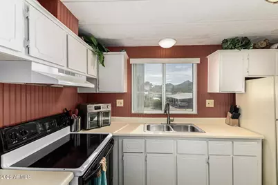 224 W Monte Vista Drive, Queen Valley, AZ 85118 - Photo 14