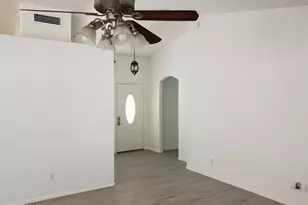 20222 N 61st Ave, Glendale, AZ 85308 - Photo 8