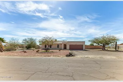 22627 W Magnolia Street, Buckeye, AZ 85326 - Photo 2