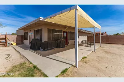 22627 W Magnolia Street, Buckeye, AZ 85326 - Photo 4