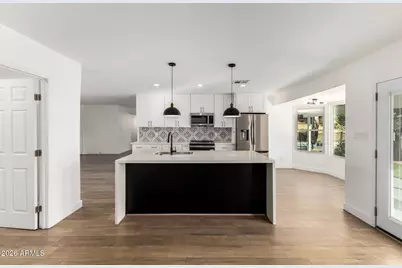 4237 W Hartford Avenue, Glendale, AZ 85308 - Photo 14